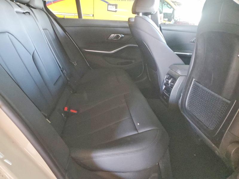 54830716 :رقم المزاد ، 3MW5R1J05M8C22087 vin ، 2021 Bmw 330i مزاد بيع