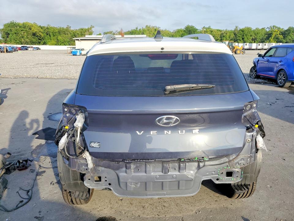 Продажа на аукционе авто 2021 Hyundai Venue, vin: KMHRC8A31MU128912, номер лота: 55022696