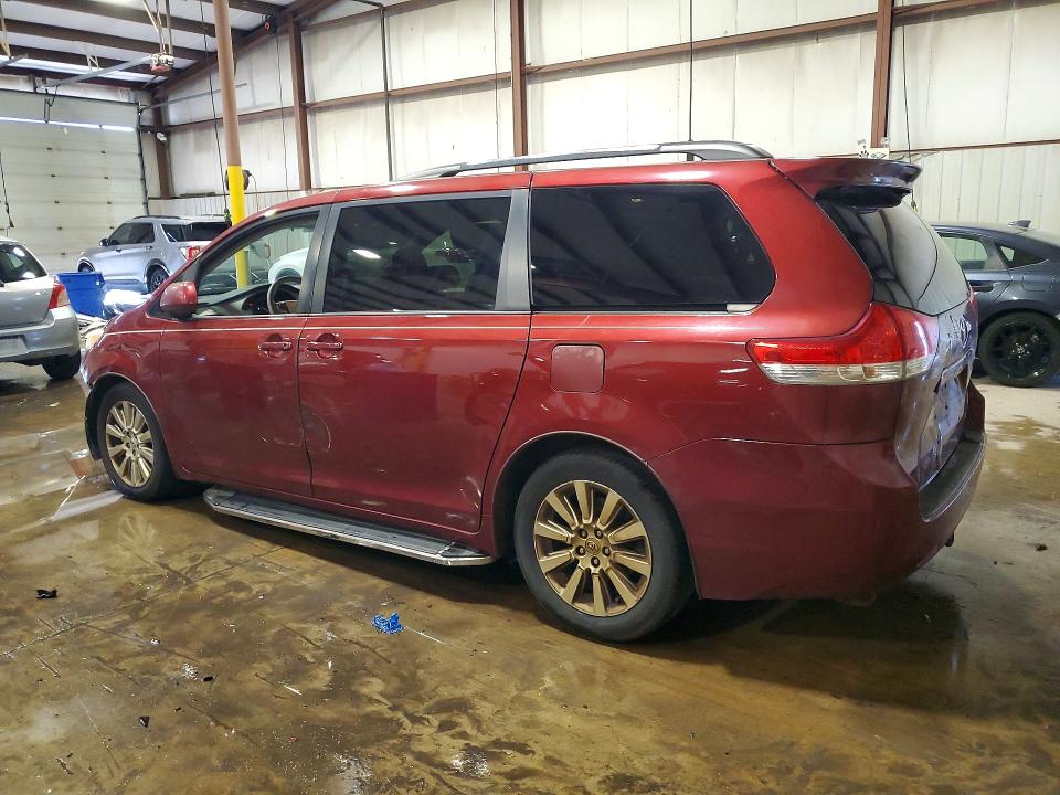 2011 Toyota Sienna მანქანა იყიდება აუქციონზე, vin: 5TDDK3DC6BS002823, აუქციონის ნომერი: 54173796