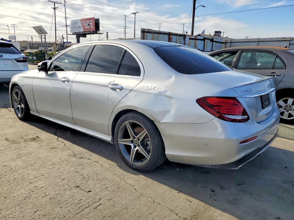 Продажа на аукционе авто 2019 Mercedes-benz E, vin: WDDZF4JB4KA514577, номер лота: 52373046
