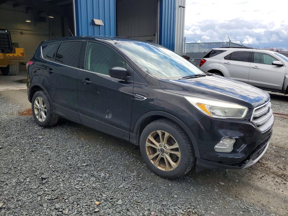 52467196 :رقم المزاد ، 1FMCU9GD9HUA66478 vin ، 2017 Ford Escape مزاد بيع