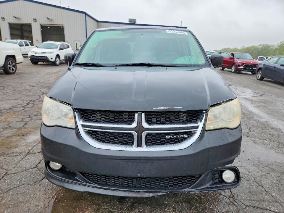 52312006 :رقم المزاد ، 2D4RN5DG8BR769824 vin ، 2011 Dodge Grand Caravan مزاد بيع