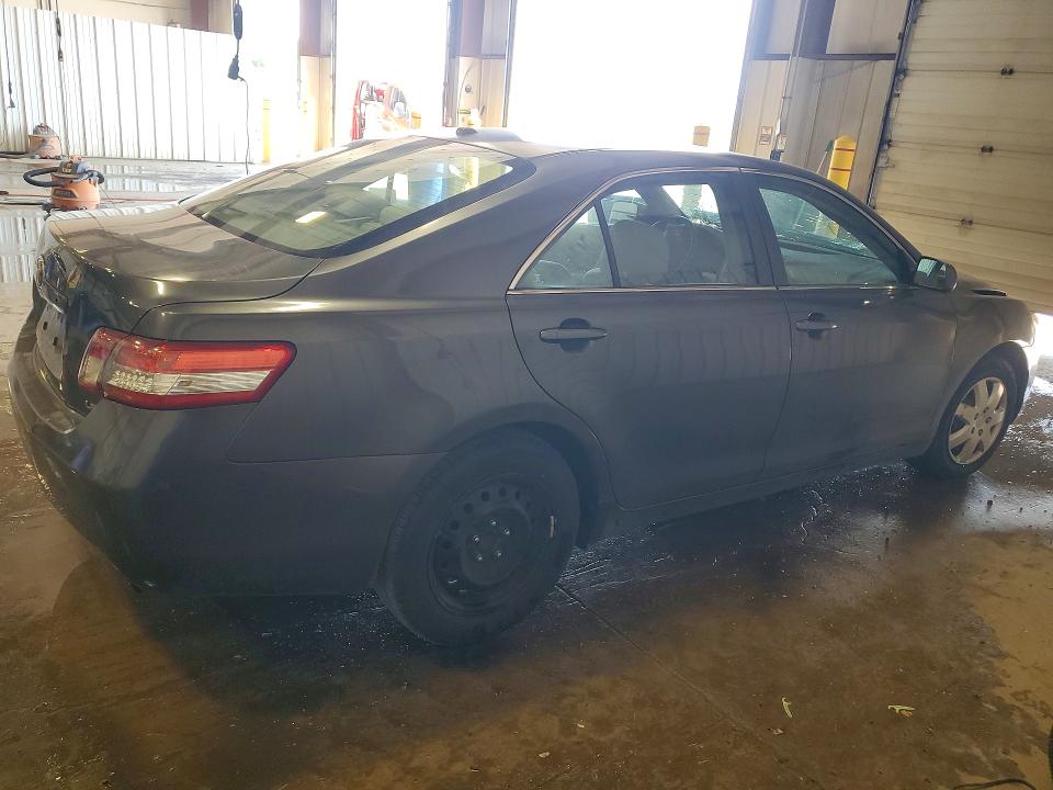 2010 Toyota Camry მანქანა იყიდება აუქციონზე, vin: 4T1BF3EK1AU017575, აუქციონის ნომერი: 54247906