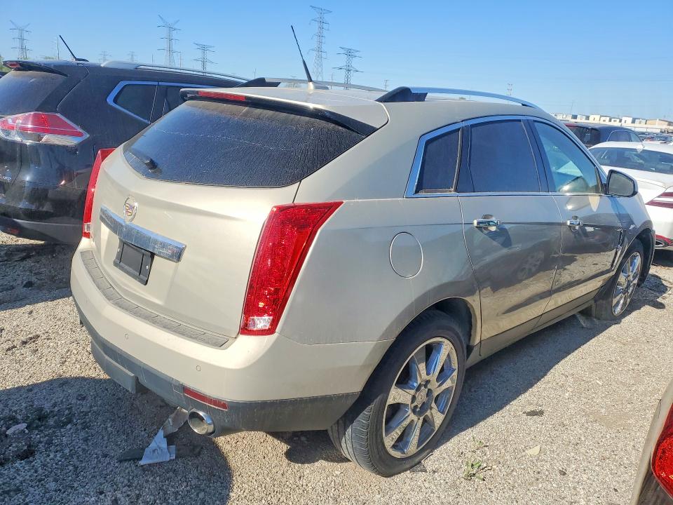 53281306 :رقم المزاد ، 3GYFNBEY7BS650729 vin ، 2011 Cadillac Srx مزاد بيع