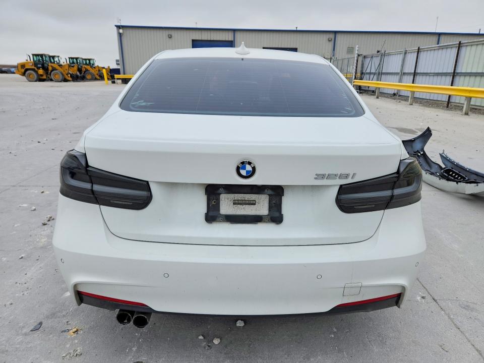 Продажа на аукционе авто 2015 Bmw 328, vin: WBA3A5G51FNS91917, номер лота: 54022726