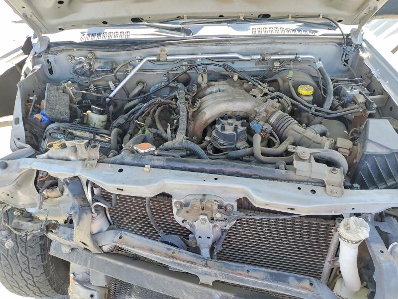 2002 Nissan Frontier მანქანა იყიდება აუქციონზე, vin: 1N6ED27T02C350006, აუქციონის ნომერი: 53303976