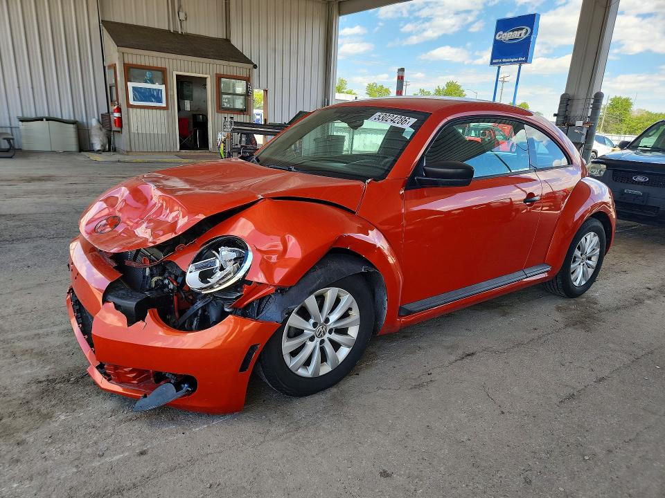 53024286 :رقم المزاد ، 3VWF17AT4GM617754 vin ، 2016 Volkswagen Beetle مزاد بيع