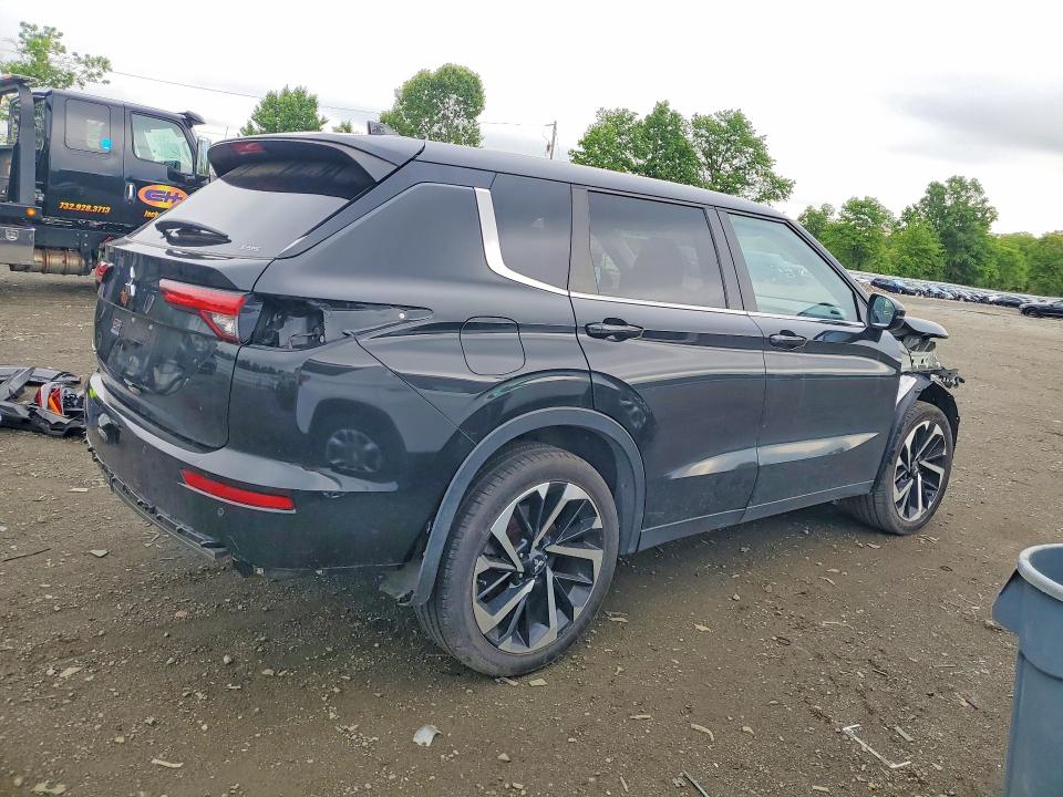 Продаж на аукціоні авто 2022 Mitsubishi Outlander, vin: JA4J4TA8XNZ044681, номер лоту: 53086626