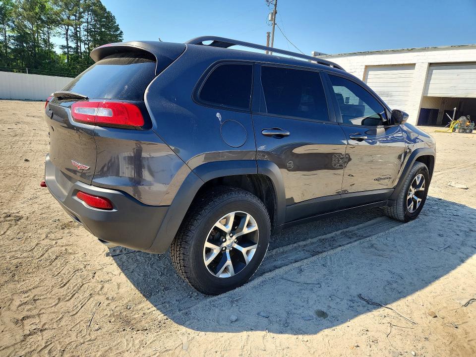 52464206 :رقم المزاد ، 1C4PJMBS6FW525247 vin ، 2015 Jeep Cherokee مزاد بيع