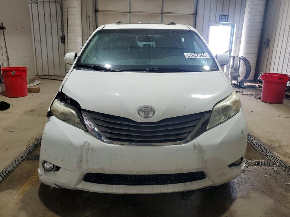2013 Toyota Sienna მანქანა იყიდება აუქციონზე, vin: 5TDYK3DC7DS292705, აუქციონის ნომერი: 54857386