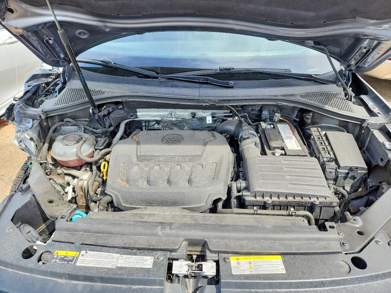 54710566 :رقم المزاد ، 3VV2B7AX6MM128044 vin ، 2021 Volkswagen Tiguan مزاد بيع