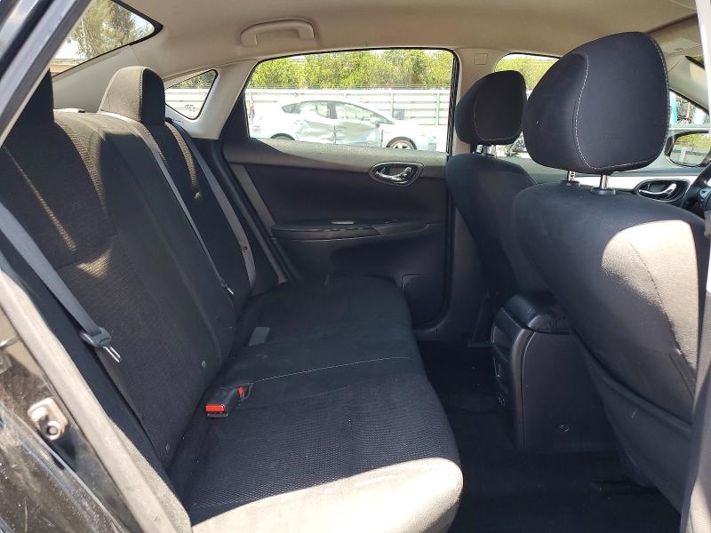 52826096 :رقم المزاد ، 3N1AB7AP8KY257194 vin ، 2019 Nissan Sentra مزاد بيع