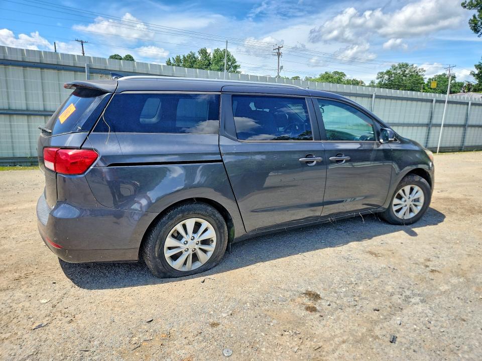 55534336 :رقم المزاد ، KNDMB5C11F6021166 vin ، 2015 Kia Sedona مزاد بيع