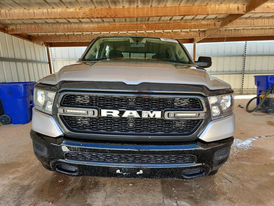 52260996 :رقم المزاد ، 1C6SRFGT8KN580743 vin ، 2019 Ram 1500 مزاد بيع