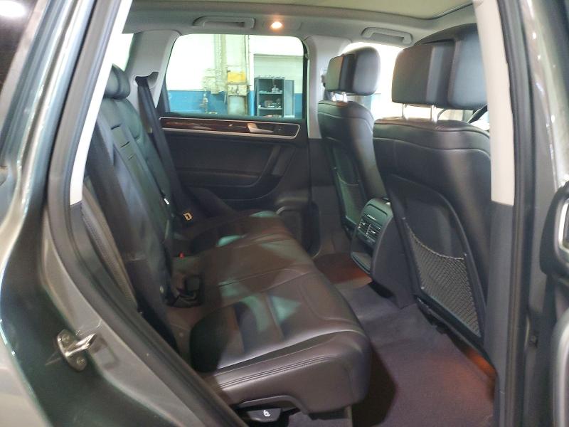 2014 Volkswagen Touareg მანქანა იყიდება აუქციონზე, vin: WVGEP9BP4ED012132, აუქციონის ნომერი: 54163136