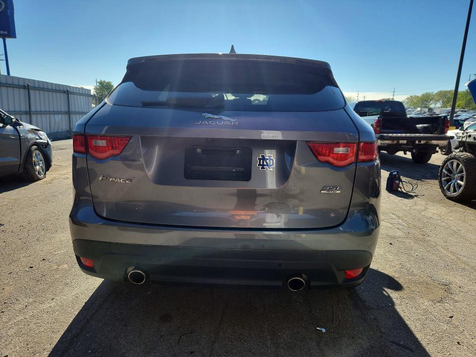 Продаж на аукціоні авто 2017 Jaguar F-pace, vin: SADCK2BV7HA898246, номер лоту: 53637326