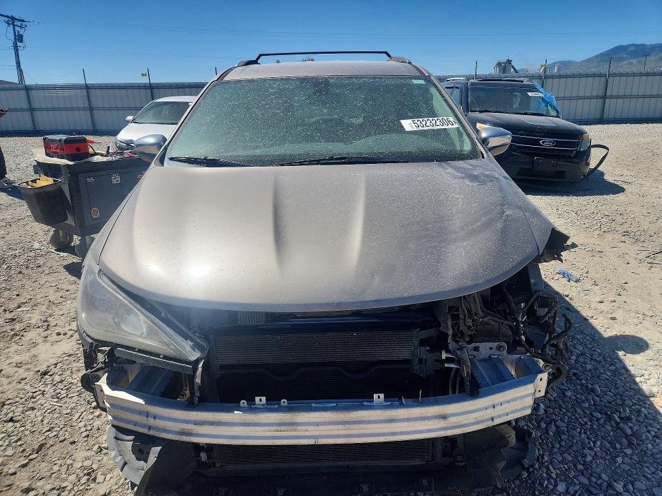 Продажа на аукционе авто 2017 Chrysler Pacifica, vin: 2C4RC1GG4HR616230, номер лота: 53232306