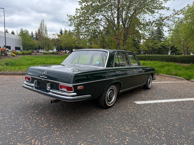 55223856 :رقم المزاد ، 10801212059929 vin ، 1968 Mercedes-benz 250s مزاد بيع