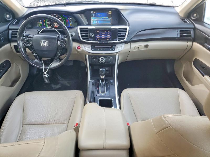 2015 Honda Accord მანქანა იყიდება აუქციონზე, vin: 1HGCR6F75FA009906, აუქციონის ნომერი: 52697326