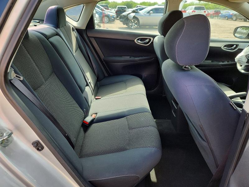 55529916 :رقم المزاد ، 3N1AB7AP6FY278518 vin ، 2015 Nissan Sentra مزاد بيع