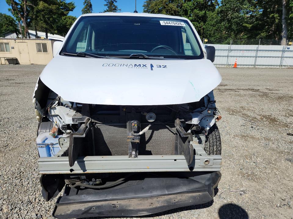 54470426 :رقم المزاد ، 3N6CM0KN3JK704887 vin ، 2018 Nissan Nv200 مزاد بيع