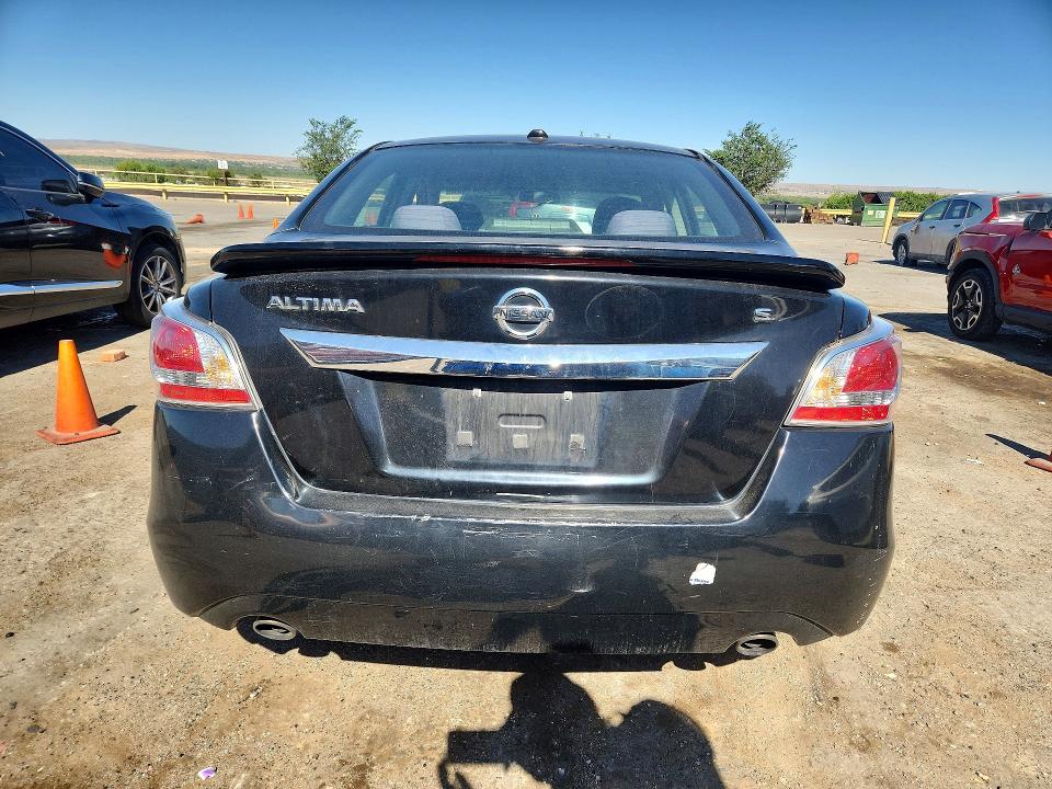 2015 Nissan Altima მანქანა იყიდება აუქციონზე, vin: 1N4AL3AP8FN894372, აუქციონის ნომერი: 54541466