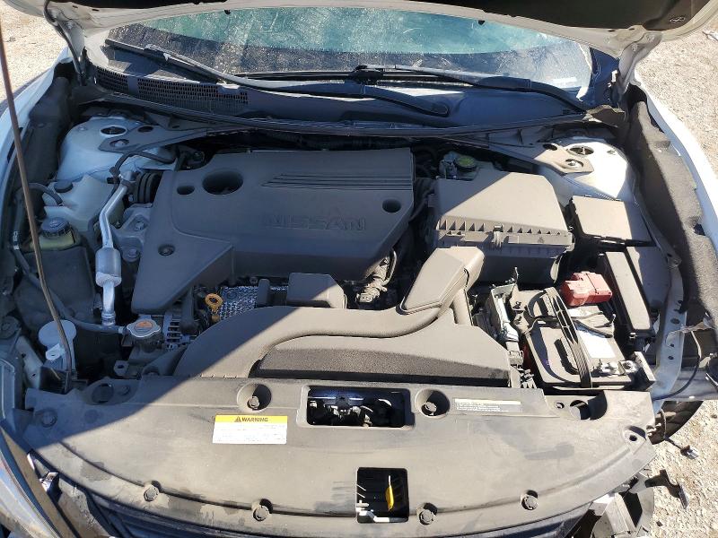 Продажа на аукционе авто 2017 Nissan Altima, vin: 1N4AL3AP0HC486494, номер лота: 52774156
