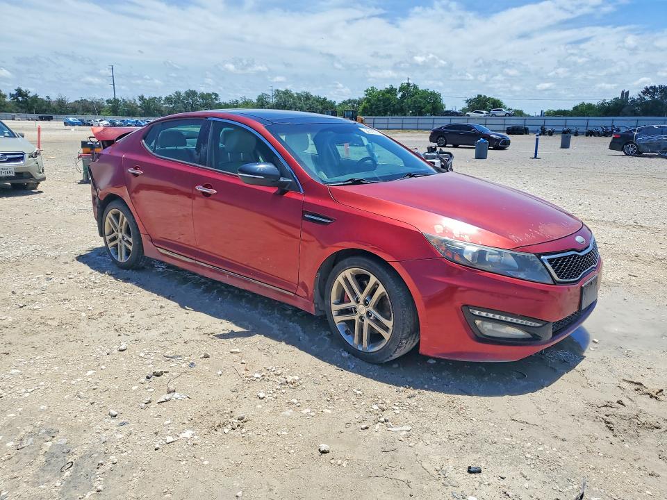 2013 Kia Optima მანქანა იყიდება აუქციონზე, vin: 5XXGR4A66DG122929, აუქციონის ნომერი: 53745376