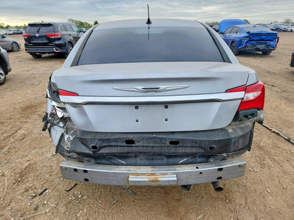 2014 Chrysler 200 მანქანა იყიდება აუქციონზე, vin: 1C3CCBBB9EN128718, აუქციონის ნომერი: 54599006