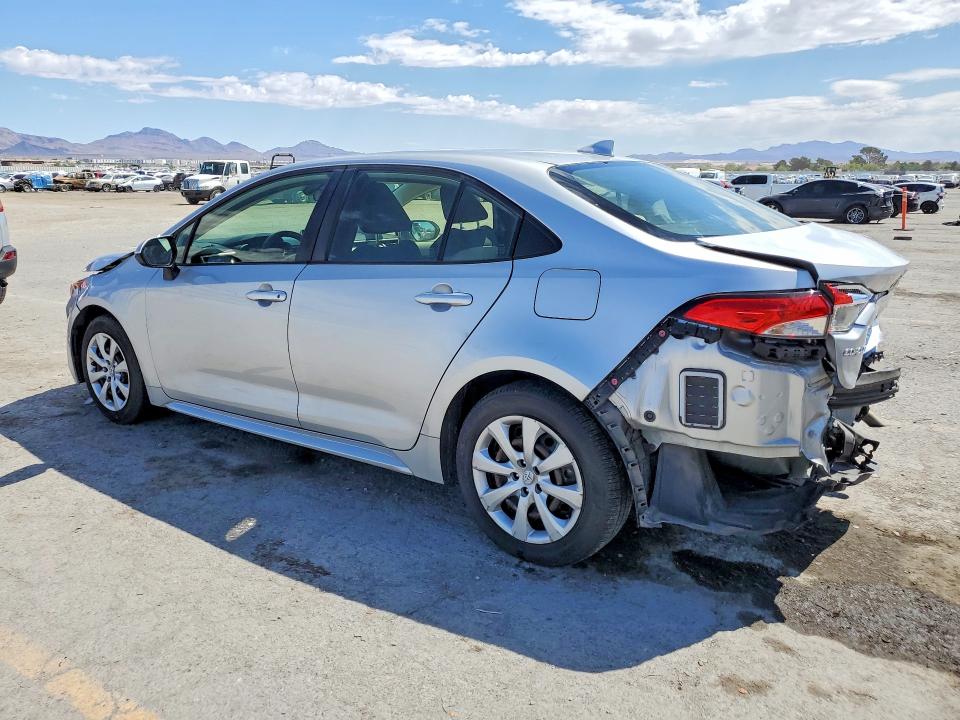 52212526 :رقم المزاد ، JTDEPMAE4MJ136960 vin ، 2021 Toyota Corolla مزاد بيع