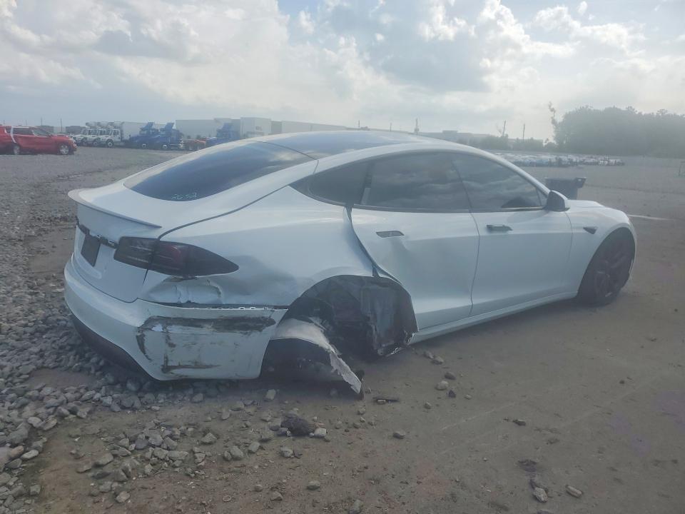 Продажа на аукционе авто 2023 Tesla Model S, vin: 5YJSA1E65PF503155, номер лота: 54044186