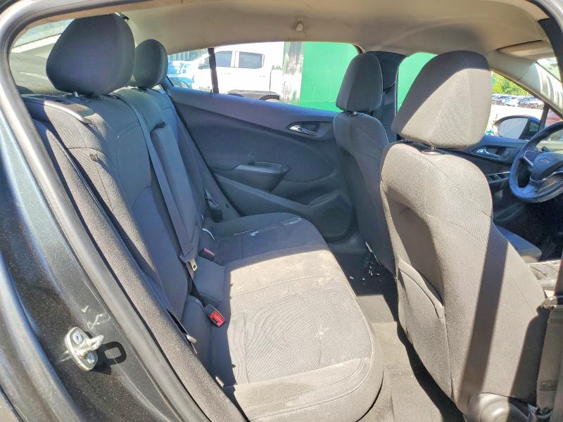 53784756 :رقم المزاد ، 1G1BE5SM7J7116949 vin ، 2018 Chevrolet Cruze مزاد بيع