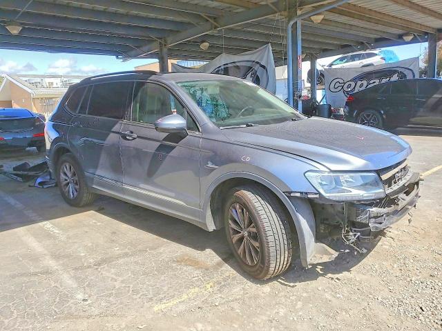 2018 Volkswagen Tiguan მანქანა იყიდება აუქციონზე, vin: 3VV3B7AX8JM002669, აუქციონის ნომერი: 55033666