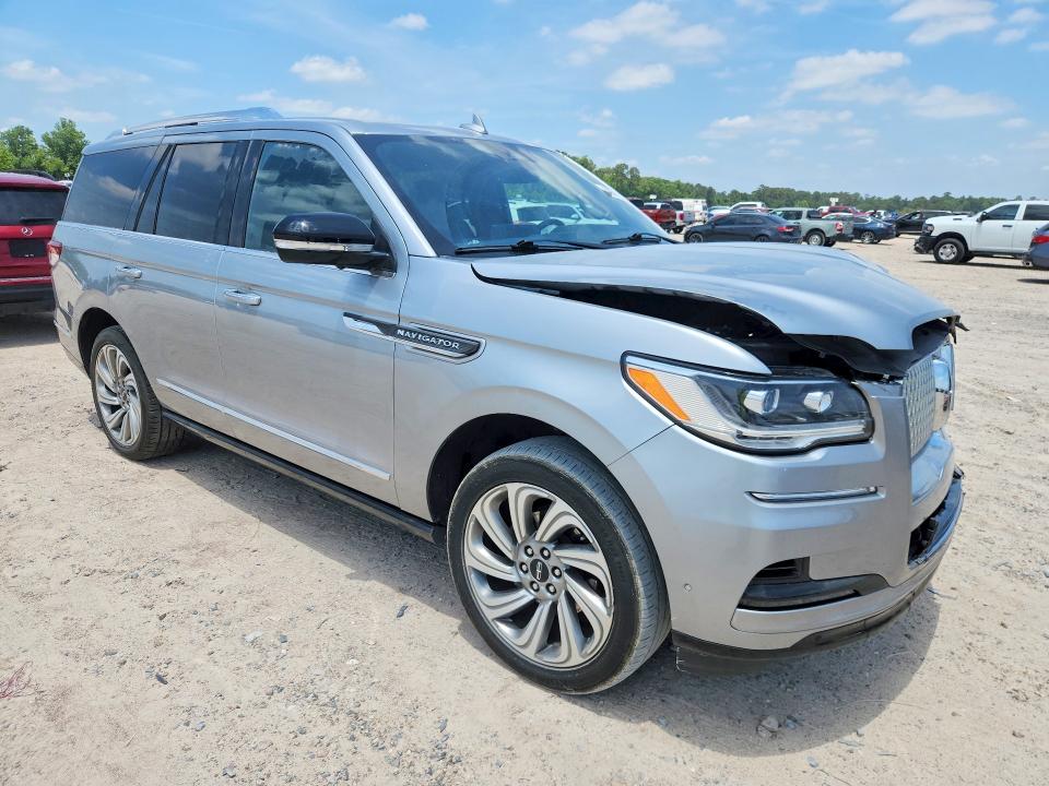 2022 Lincoln Navigator მანქანა იყიდება აუქციონზე, vin: 5LMJJ2KT0NEL10155, აუქციონის ნომერი: 52361626