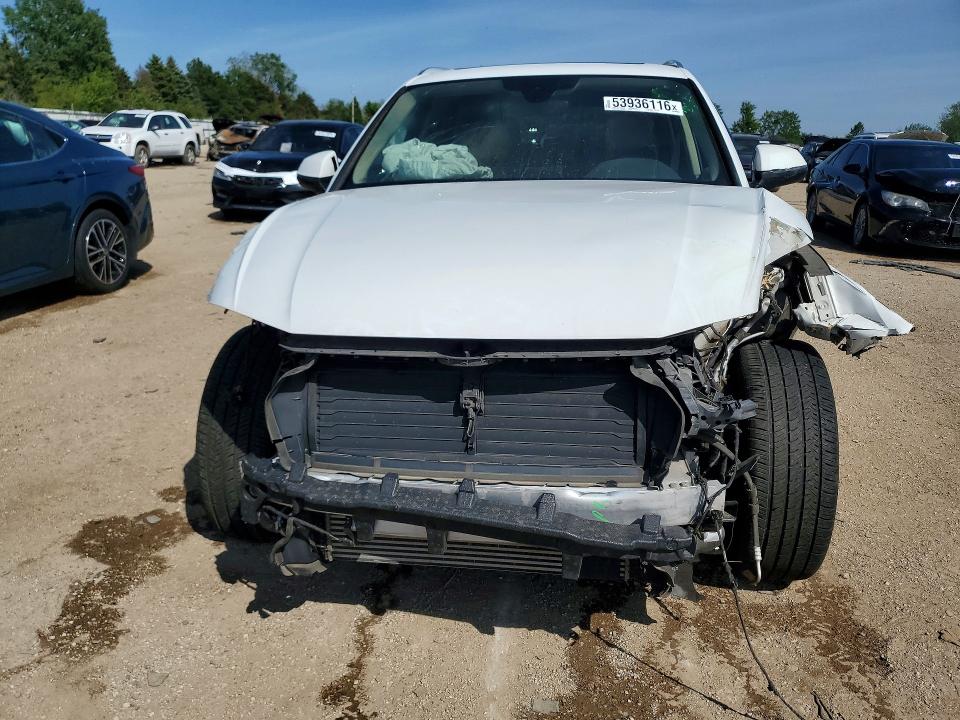 53936116 :رقم المزاد ، WA1BNAFYXJ2002724 vin ، 2018 Audi Q5 مزاد بيع
