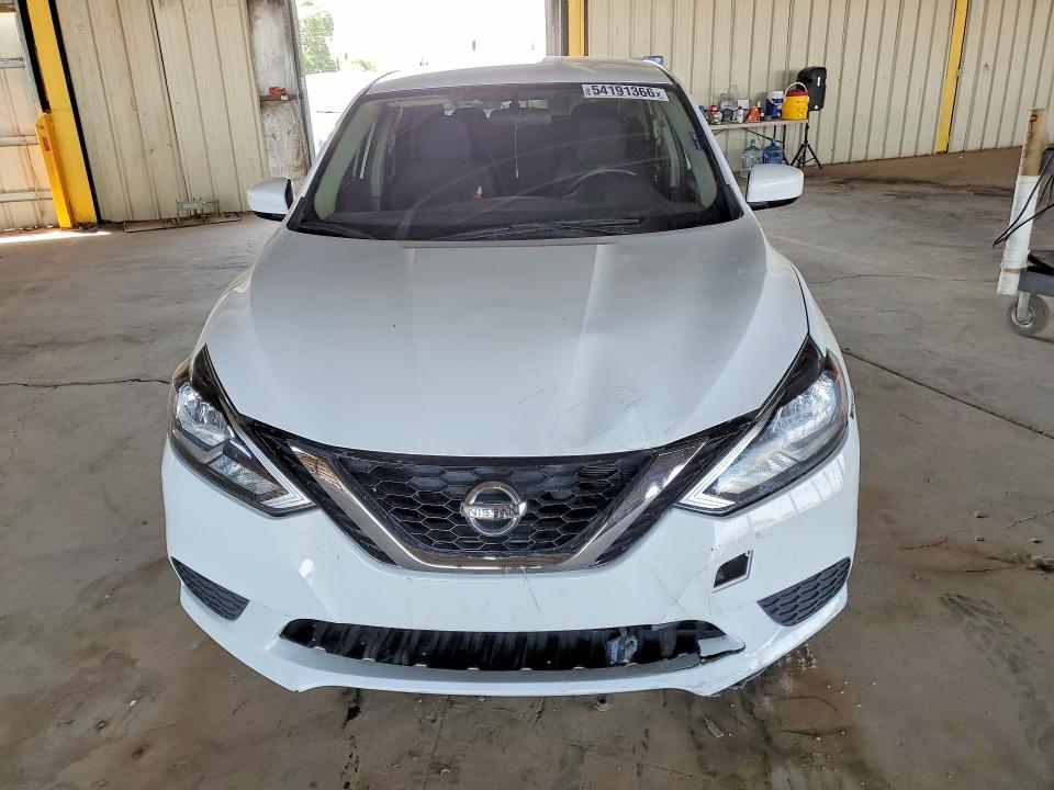 Aukcja sprzedaży 2018 Nissan Sentra, vin: 3N1AB7APXJY215625, numer aukcji: 54191366