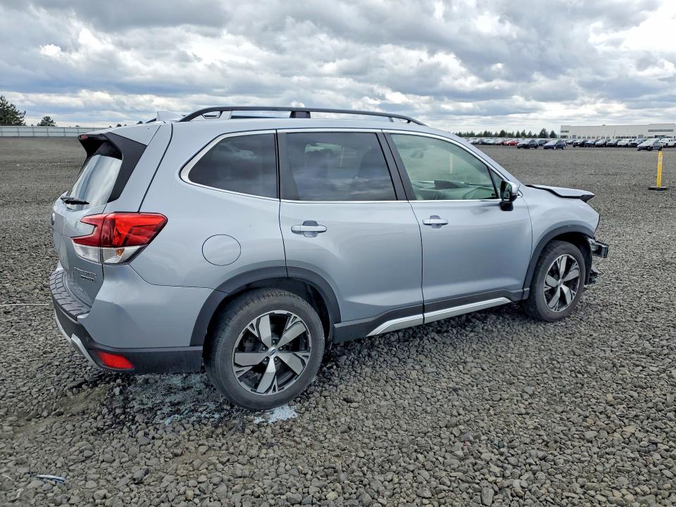 53563096 :رقم المزاد ، JF2SKAXC6LH417784 vin ، 2020 Subaru Forester مزاد بيع