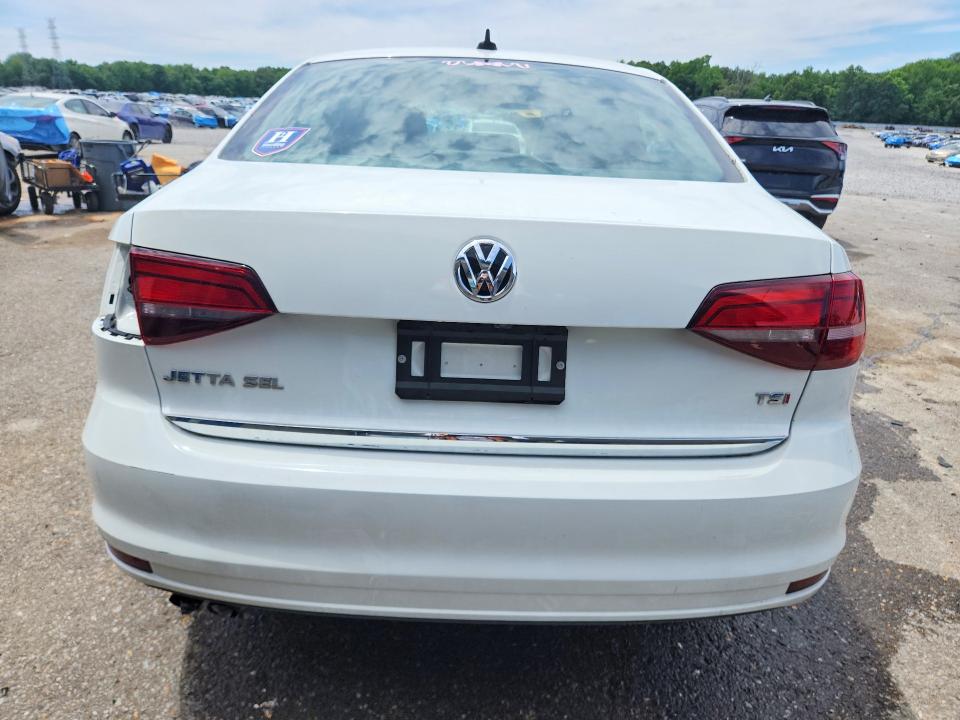 52765586 :رقم المزاد ، 3VWL17AJ3HM282182 vin ، 2017 Volkswagen Jetta مزاد بيع