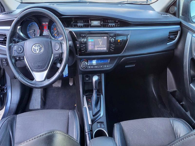 54453596 :رقم المزاد ، 5YFBURHE6FP316535 vin ، 2015 Toyota Corolla مزاد بيع