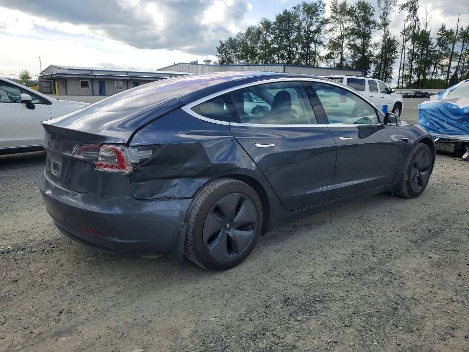 Auction sale of the 2018 Tesla Model 3, vin: 5YJ3E1EA0JF016420, lot number: 53850856