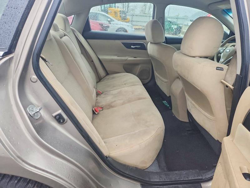 2015 Nissan Altima მანქანა იყიდება აუქციონზე, vin: 1N4AL3AP7FC165467, აუქციონის ნომერი: 53345776
