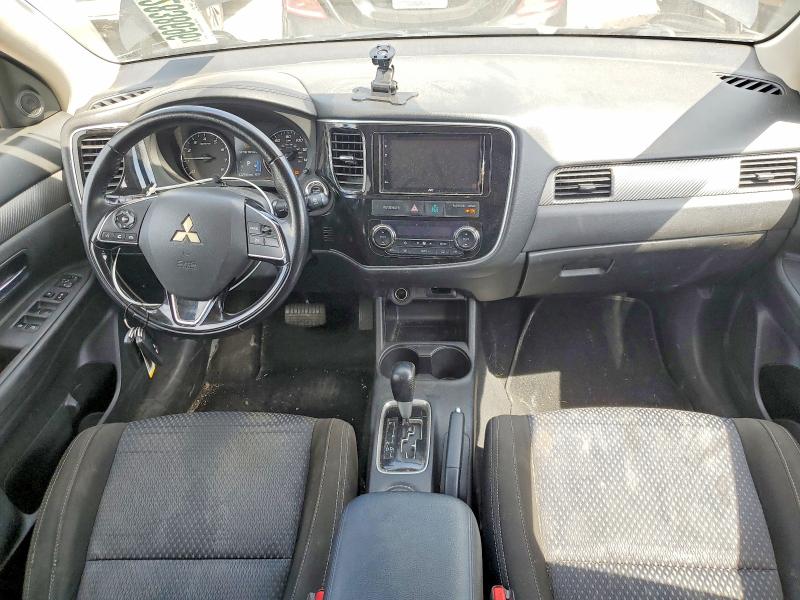 52838696 :رقم المزاد ، JA4AZ3A36GZ017311 vin ، 2016 Mitsubishi Outlander مزاد بيع