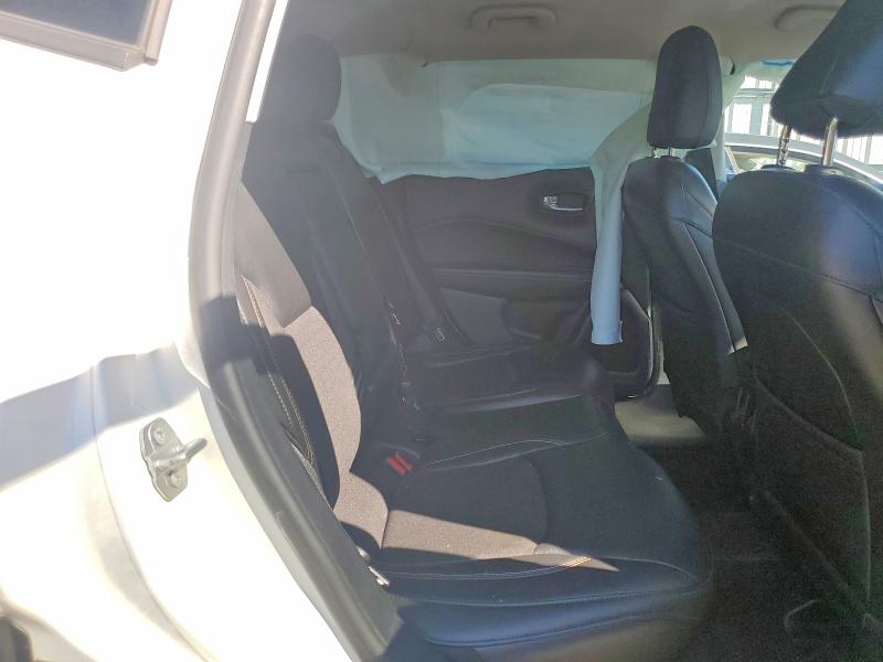 Продаж на аукціоні авто 2018 Jeep Compass, vin: 3C4NJDBB4JT479181, номер лоту: 55083296