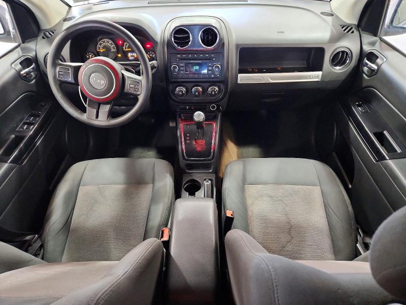 2015 Jeep Compass მანქანა იყიდება აუქციონზე, vin: 1C4NJDBB7FD283121, აუქციონის ნომერი: 52614606