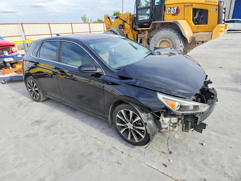 Продажа на аукционе авто 2018 Hyundai Elantra, vin: KMHH35LE2JU016415, номер лота: 51849816