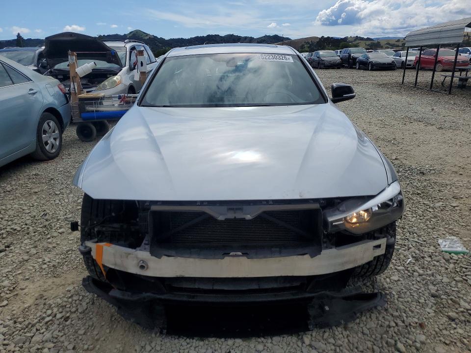52230326 :رقم المزاد ، WBA3C1C5XCF431817 vin ، 2012 Bmw 328 مزاد بيع