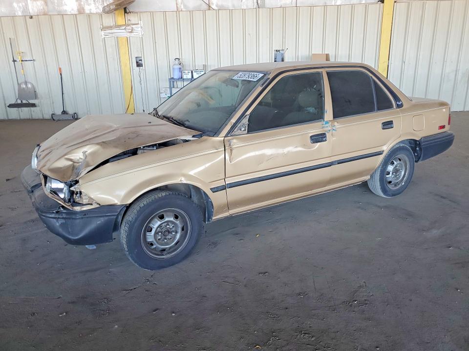 52879366 :رقم المزاد ، 1NXAE94A4LZ159075 vin ، 1990 Toyota Corolla مزاد بيع