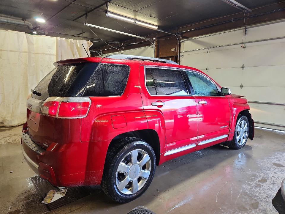 52769186 :رقم المزاد ، 2GKFLZE31F6256872 vin ، 2015 Gmc Terrain مزاد بيع