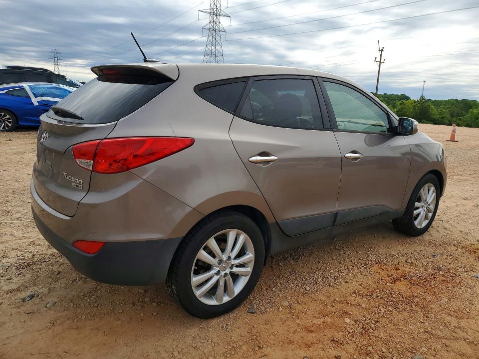 Продажа на аукционе авто 2011 Hyundai Tucson, vin: KM8JU3AC4BU197992, номер лота: 50242046