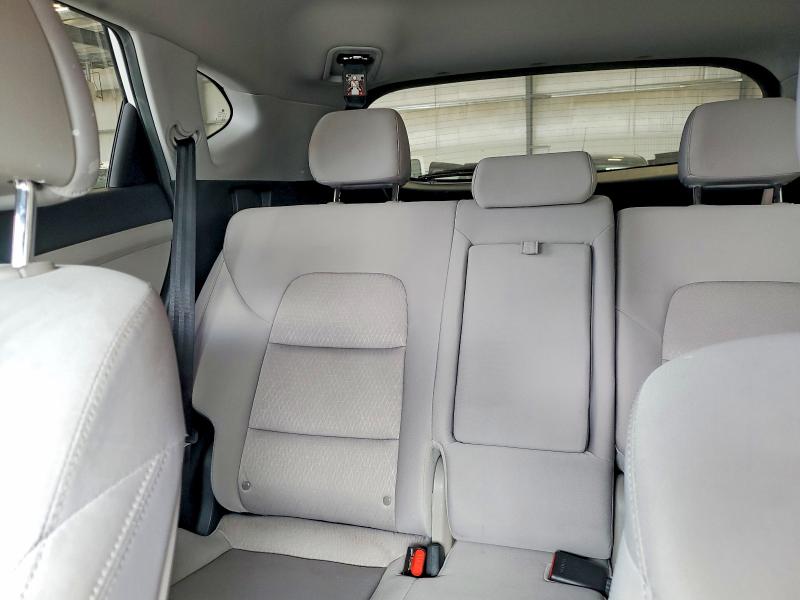 Продажа на аукционе авто 2018 Hyundai Tucson, vin: KM8J33AL5JU771016, номер лота: 54409616